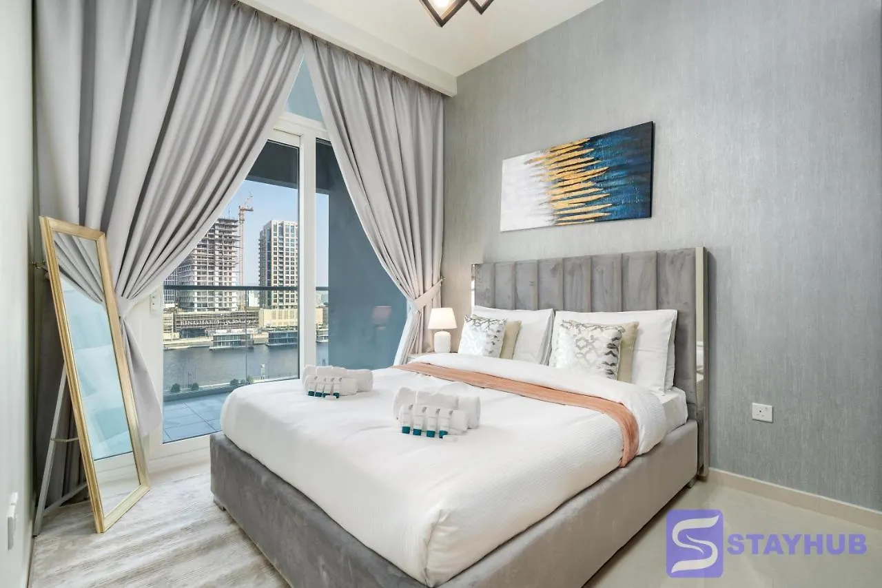 Stunning 1Br Apt Near Downtown Dubai
